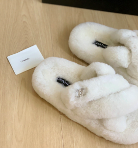 Women Fluffette scuffita slipper