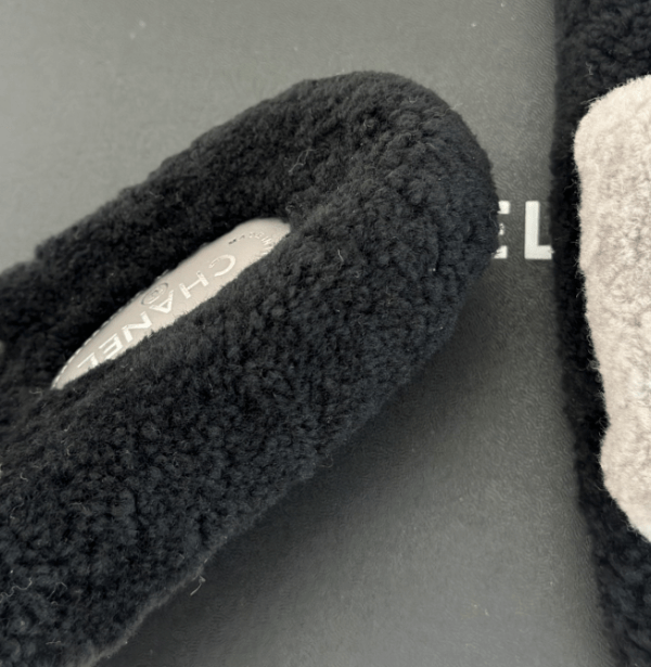 Women's Wool Comfortable Flat Bottom Slippers